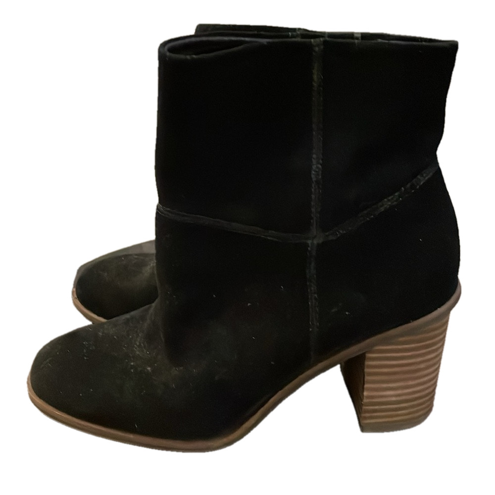 LUCKY BRAND SUEDE WOMEN BLACK BOOTIES 6.5